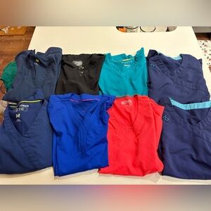 8 women’s medium scrub tops greys anatomy by Barco Cherokee healing hands